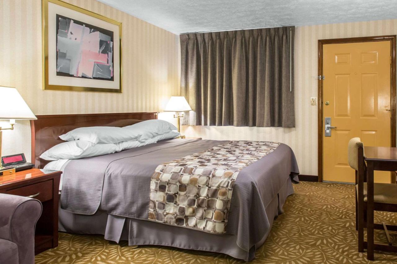  | Rodeway Inn & Suites Branford - Guilford