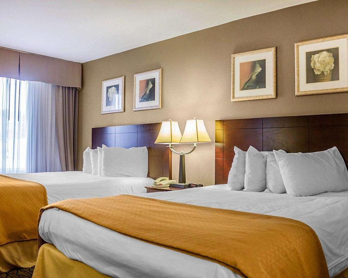 | Quality Inn Waterbury