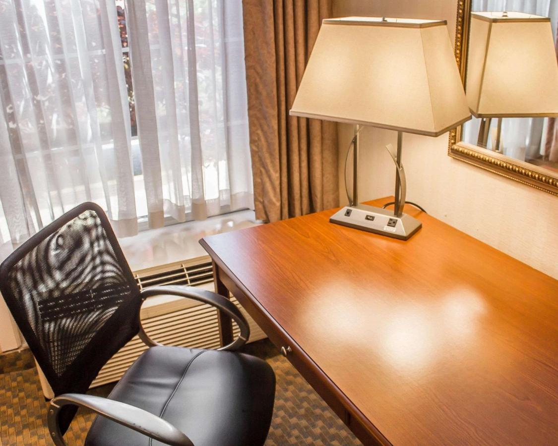 | Comfort Inn Wethersfield - Hartford