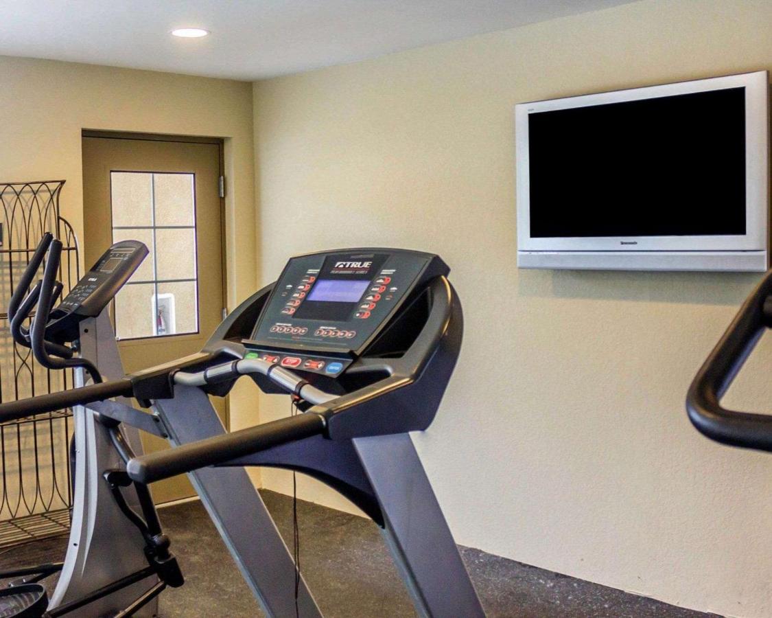 | Quality Inn Waterbury