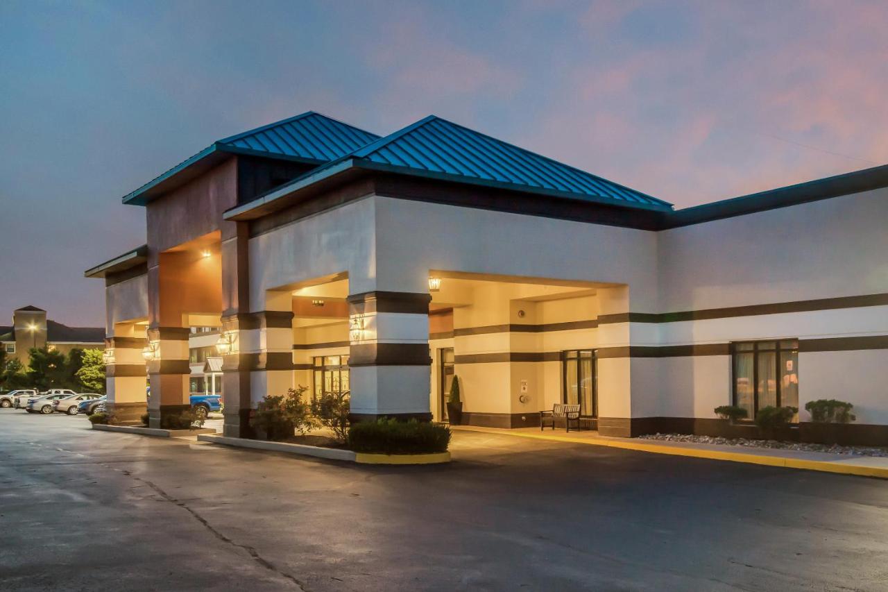  | Chester Hotel and Conference Center