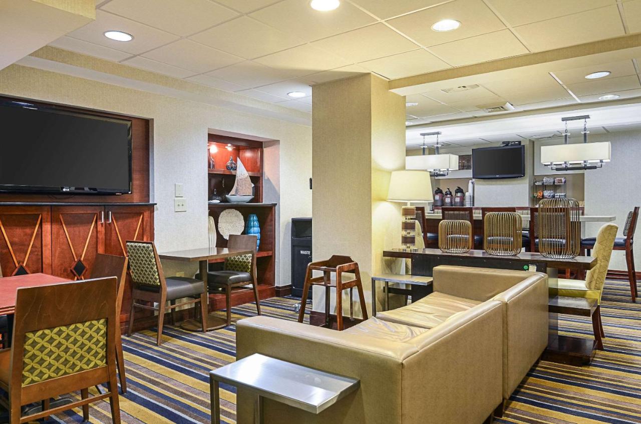 | Comfort Inn Downtown DC/Convention Center