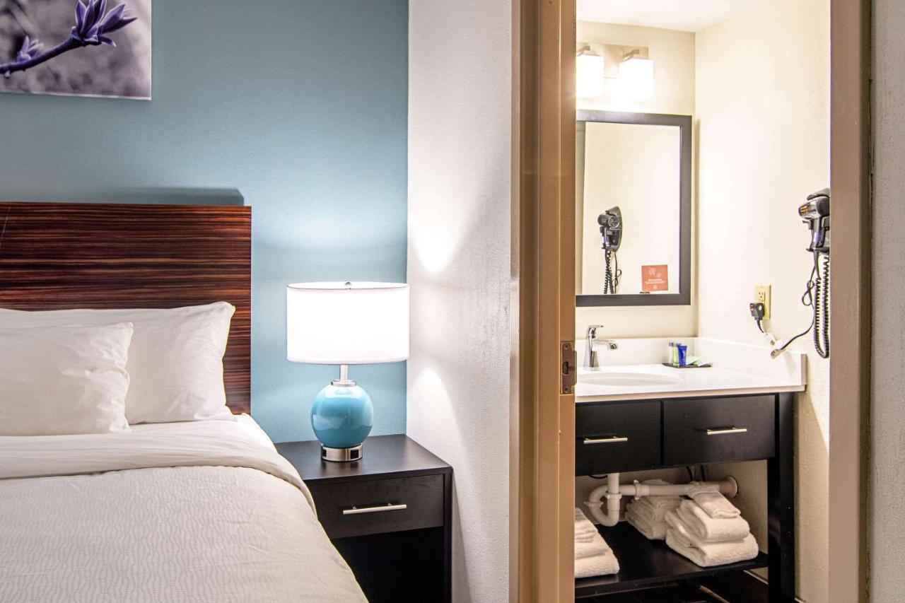 One-Bedroom Suite at Sleep Inn & Suites Rehoboth Beach