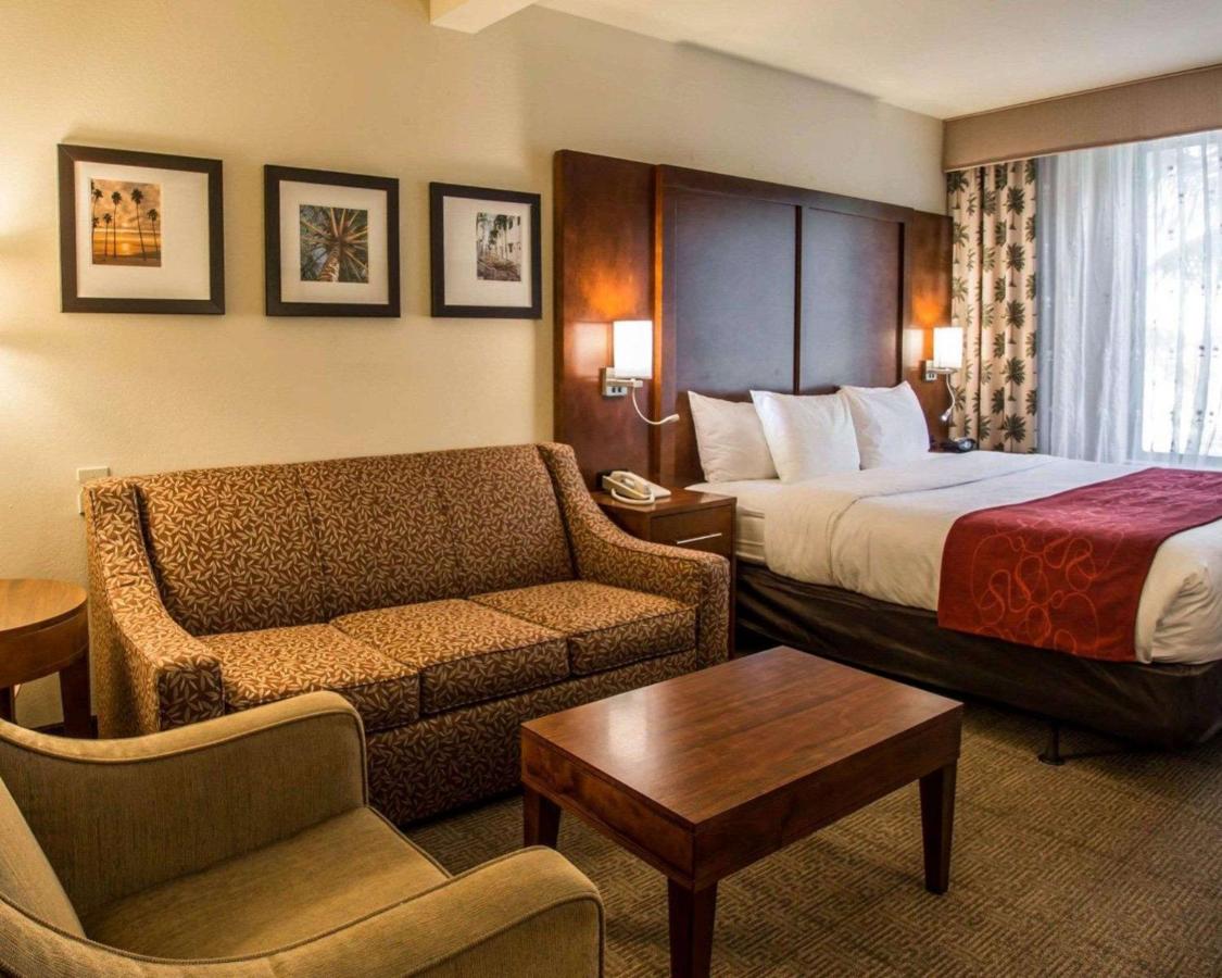 | Comfort Suites Miami