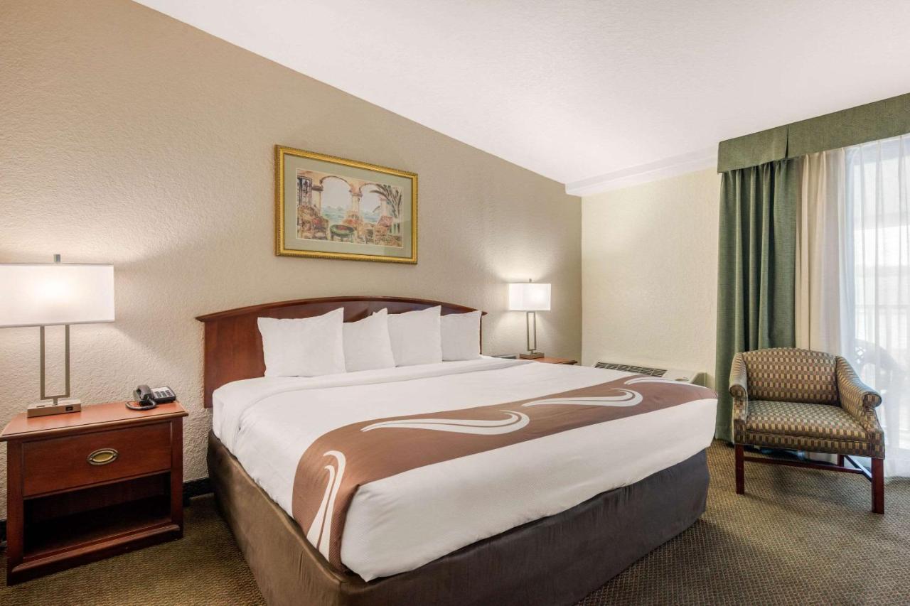 Room #48941014 at Quality Inn & Suites Tarpon Springs South