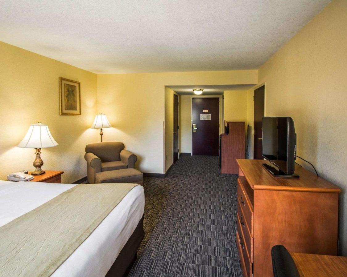 Standard King Room - Non-Smoking at Comfort Inn & Suites Jupiter I-95