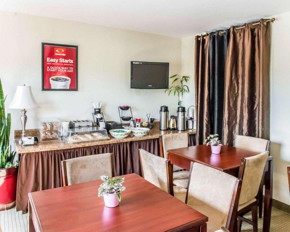 | Econo Lodge Monticello