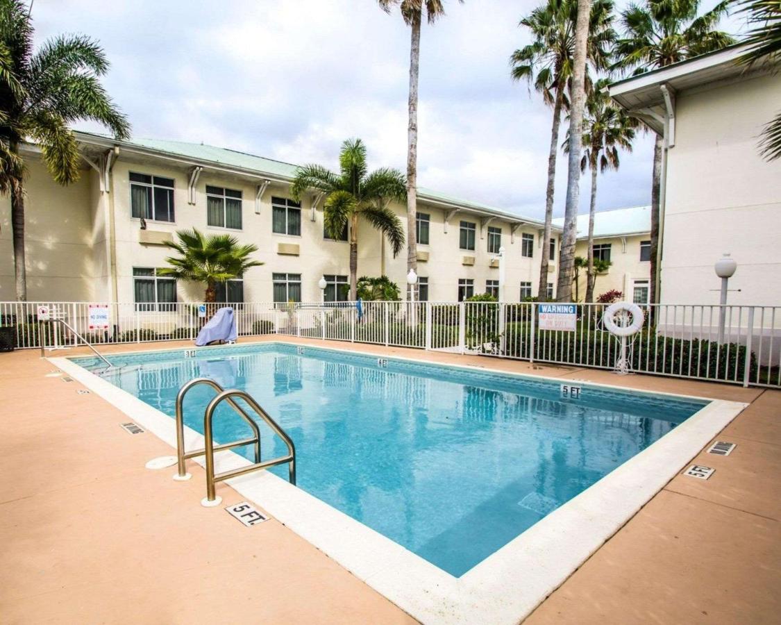 | Sleep Inn at PGA Village