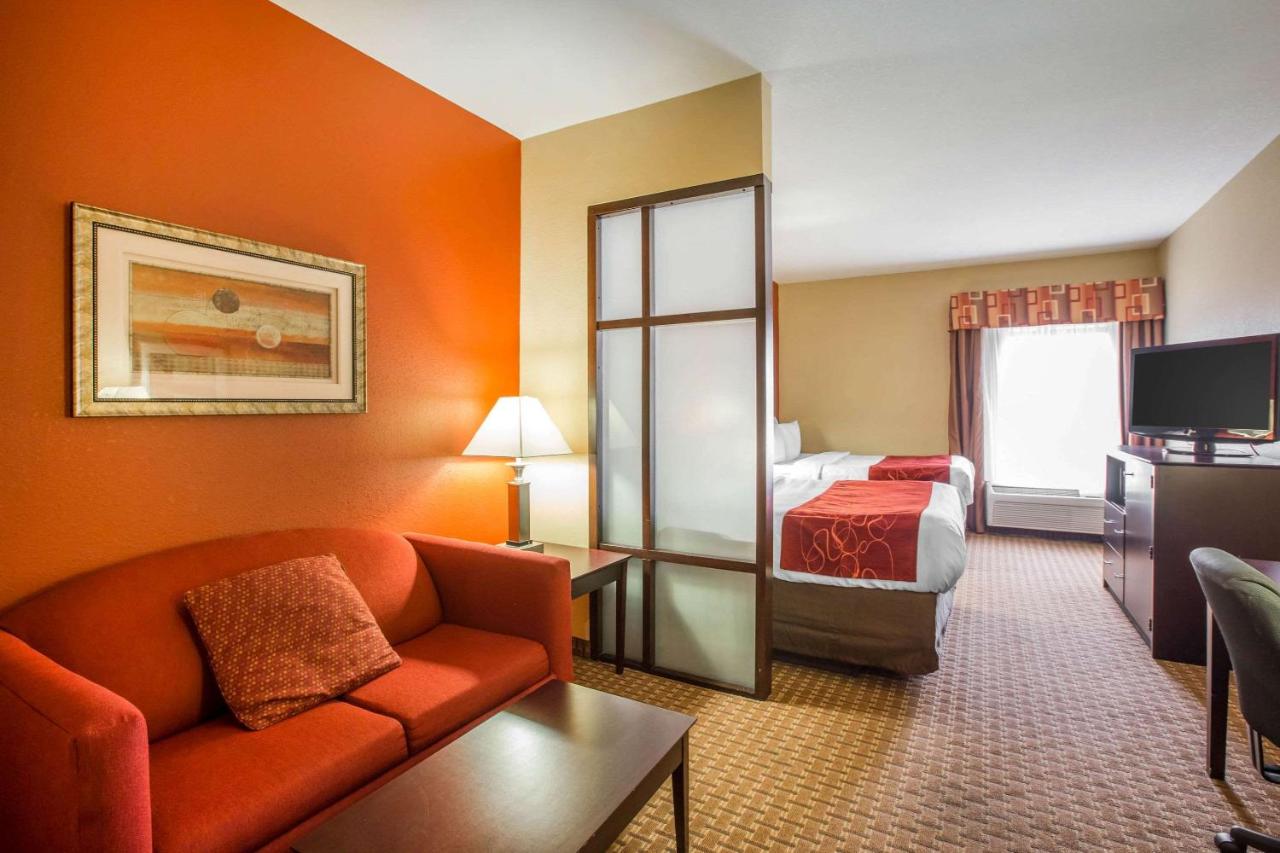 Queen Suite with Two Queen Beds at Sunsera Boutique Suites