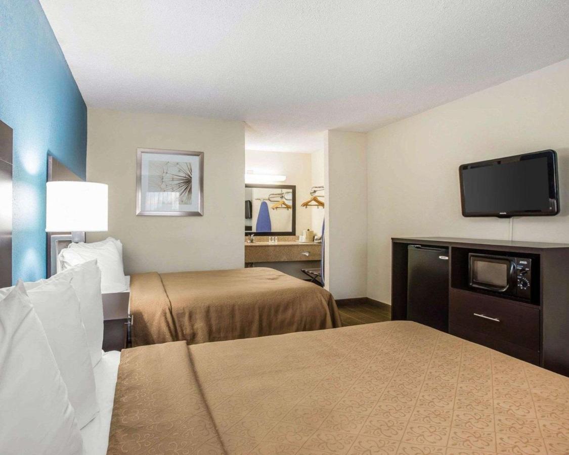 Double Room with Two Double Beds - Non-Smoking at Quality Inn Macon