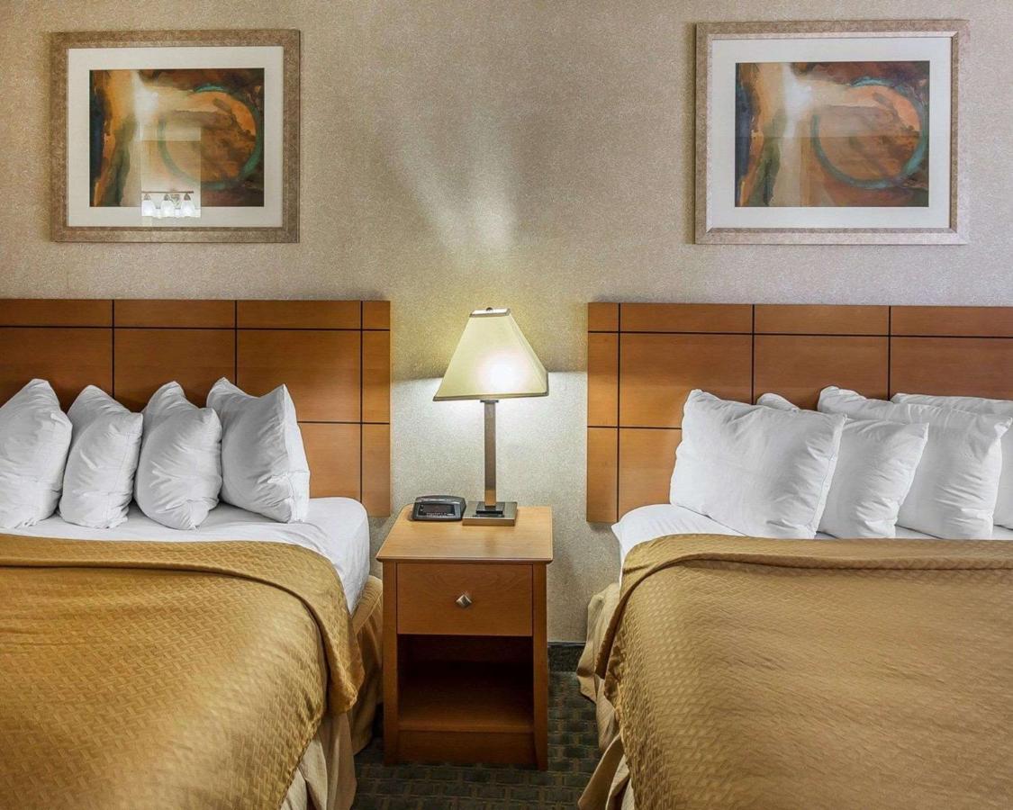 Queen Room with Two Queen Beds - Non-Smoking at Quality Inn at Collins Road - Cedar Rapids