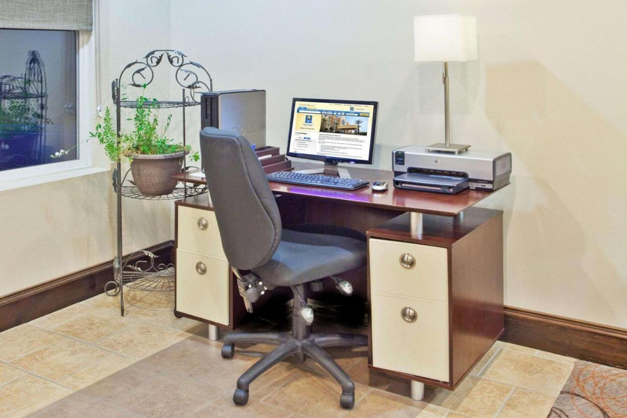 | Comfort Inn Blairsville