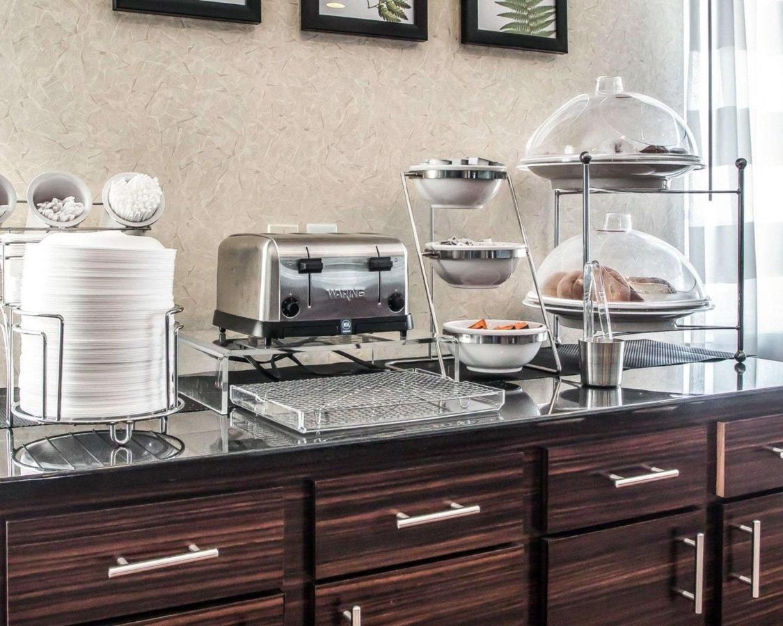 | Sleep Inn & Suites Mount Vernon