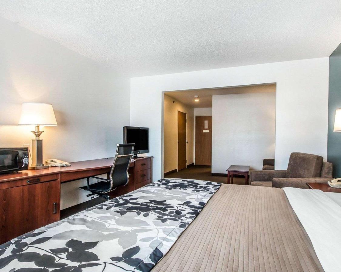 | Sleep Inn & Suites Mount Vernon