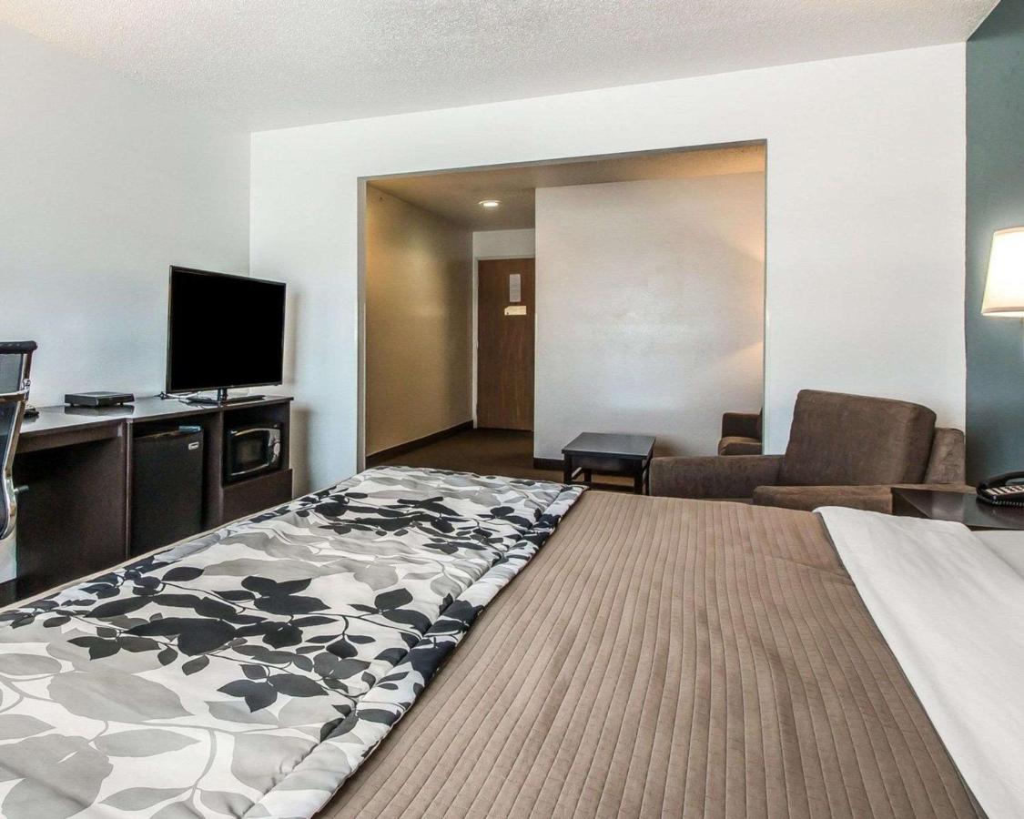 | Sleep Inn & Suites Mount Vernon