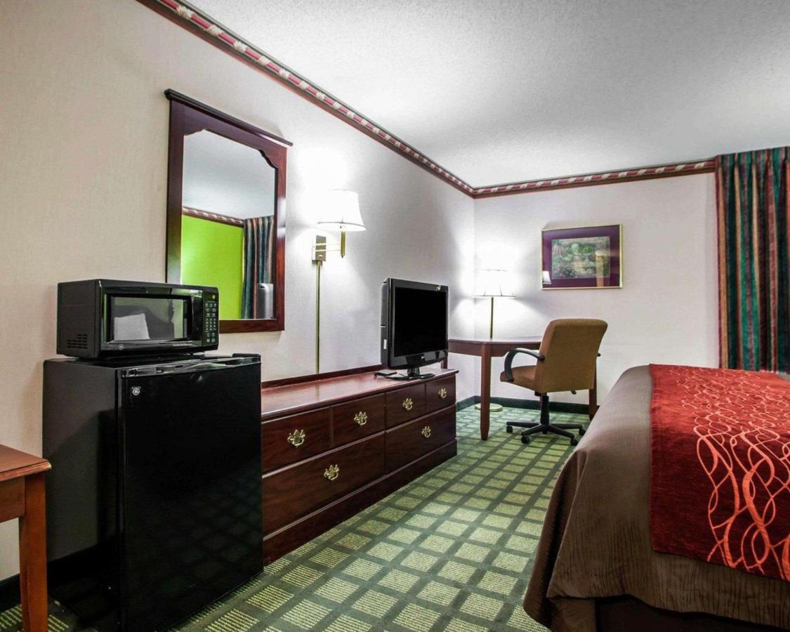 King Room at Quality Inn