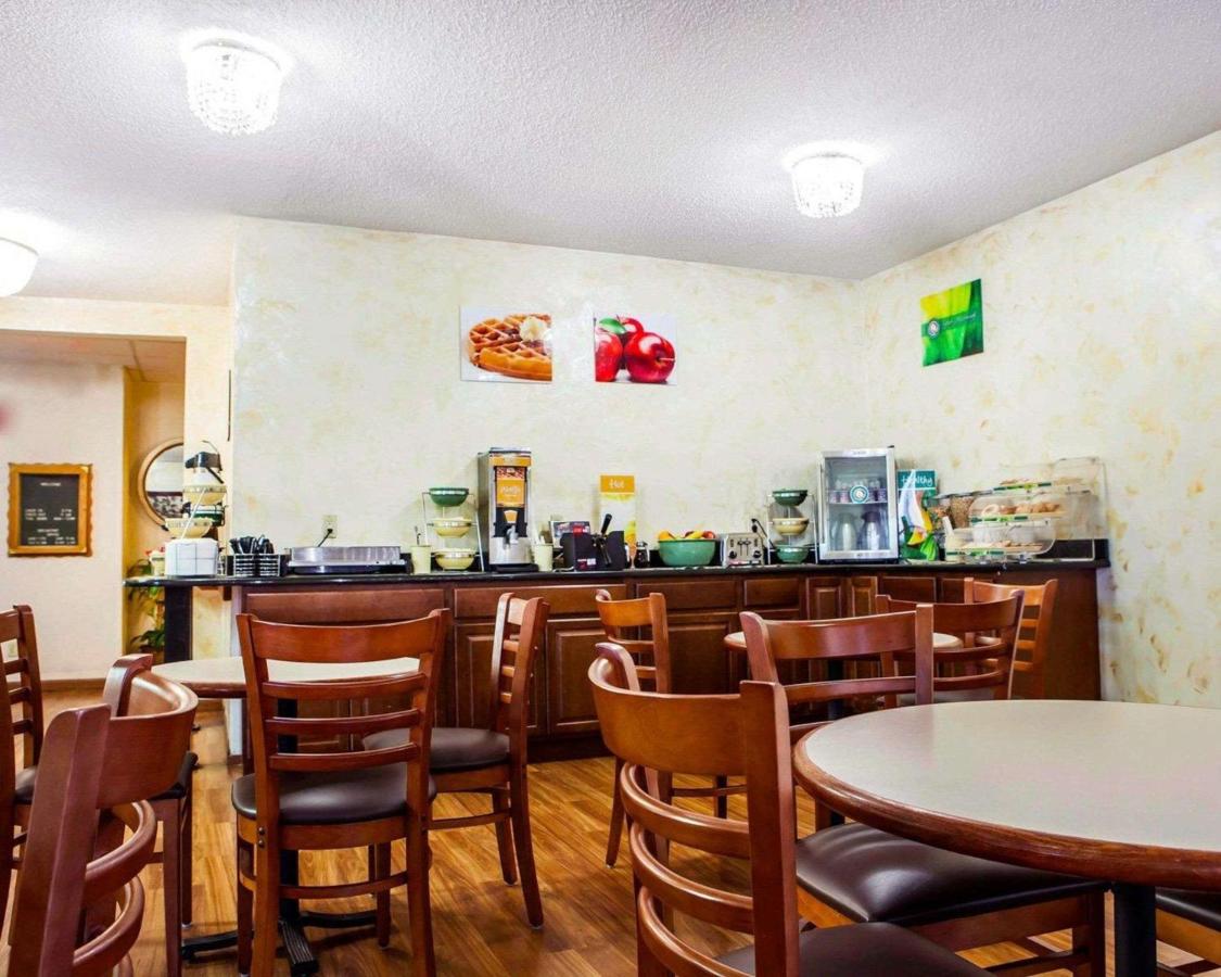 | Quality Inn & Suites Champaign