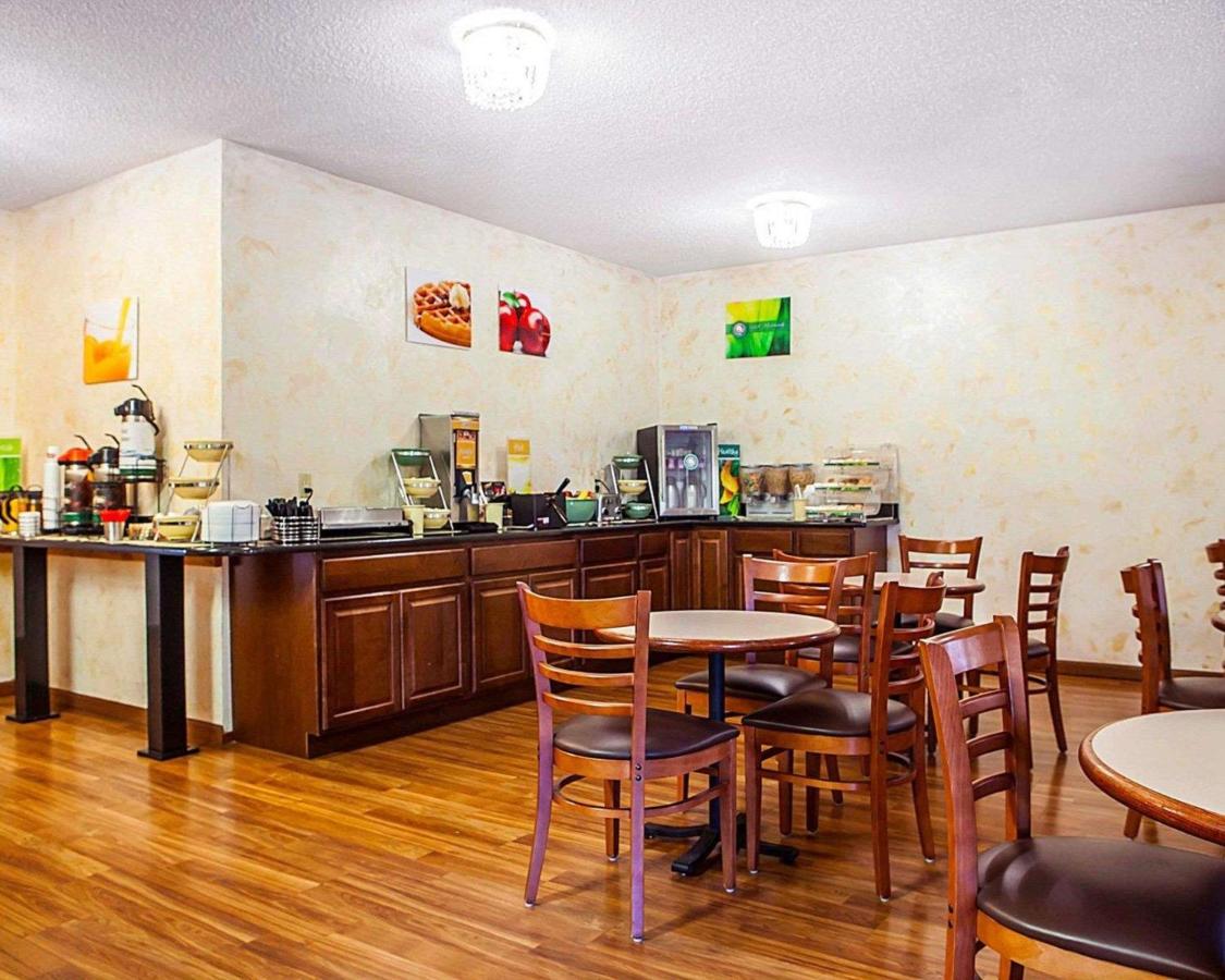 | Quality Inn & Suites Champaign