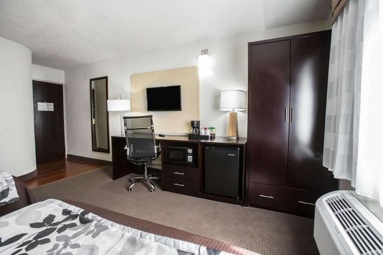 Standard Double Room with Two Double Beds - Non-Smoking at Sleep Inn Rockford I-90
