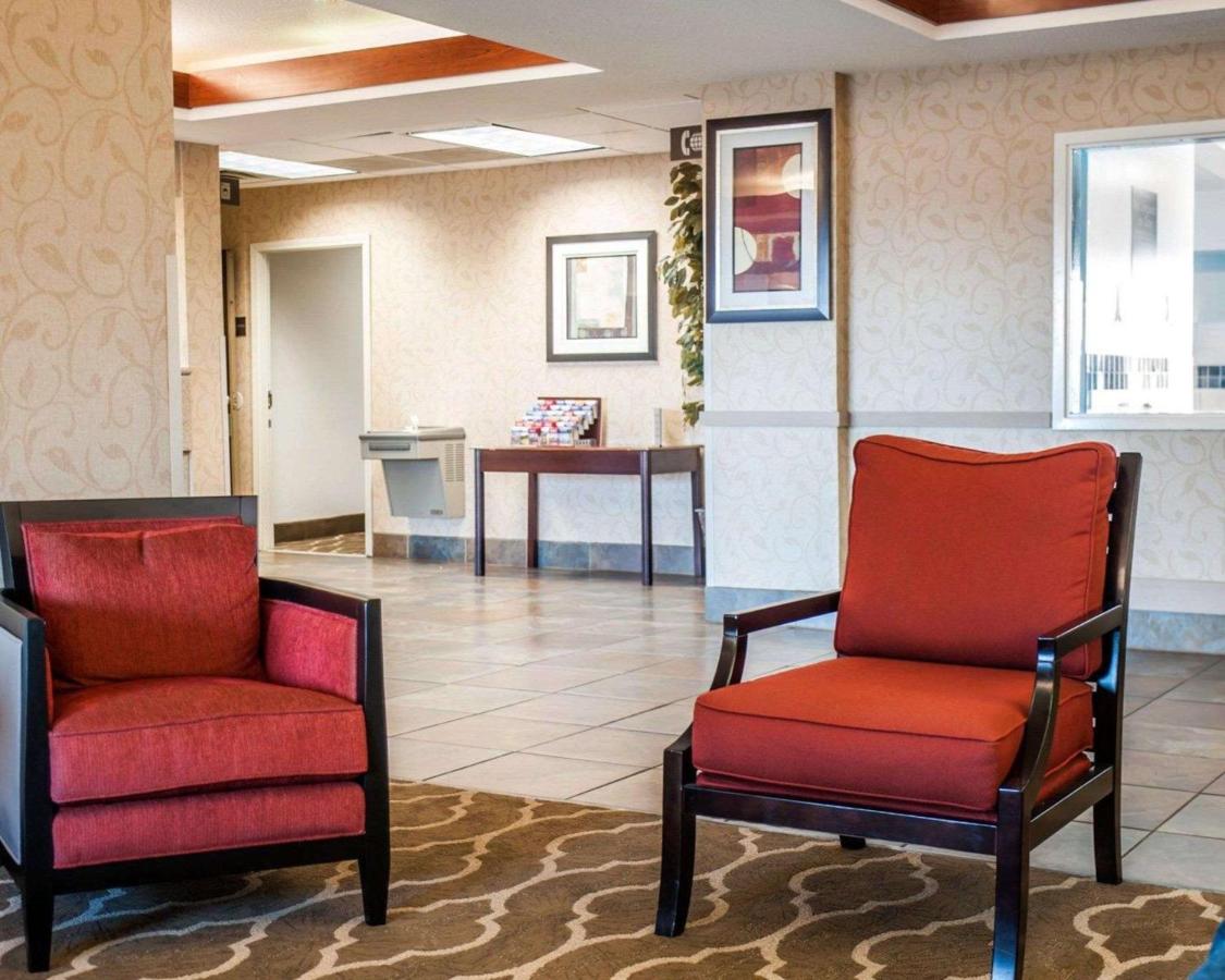 | Quality Inn & Suites near St Louis and I-255