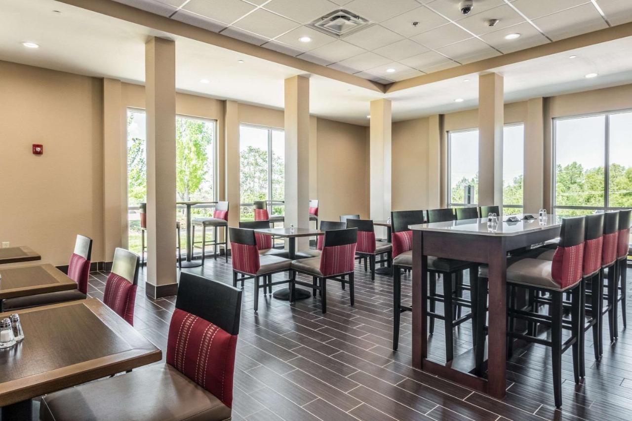  | Comfort Inn Edwardsville - St. Louis