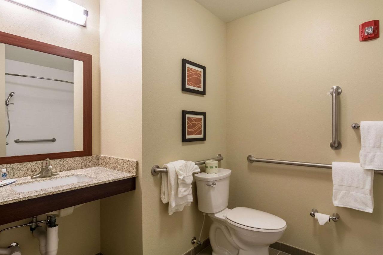  | Comfort Inn Edwardsville - St. Louis