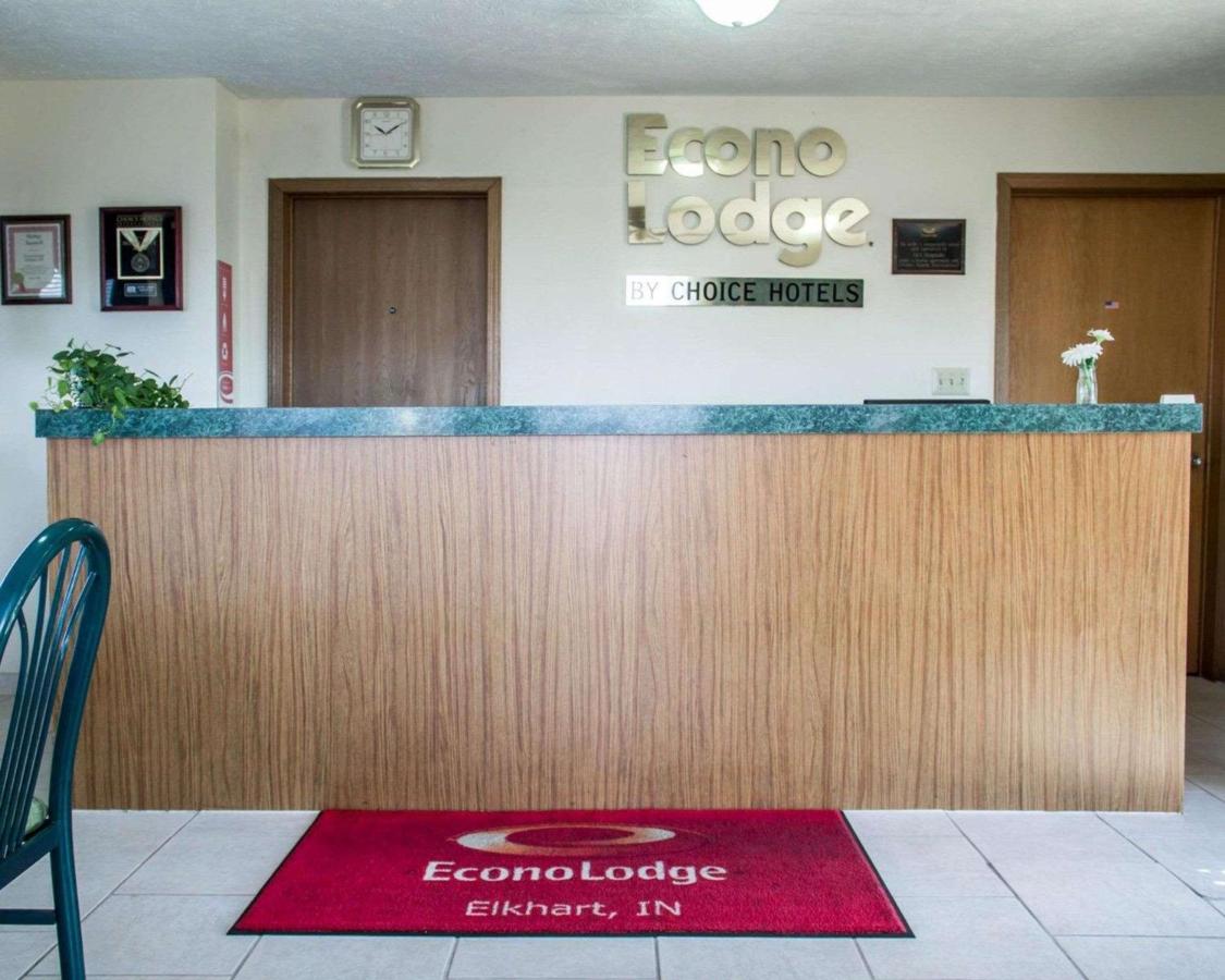 | Econo Lodge Elkhart
