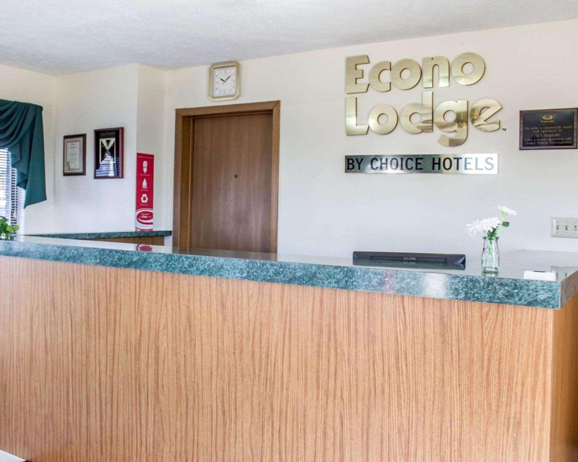| Econo Lodge Elkhart
