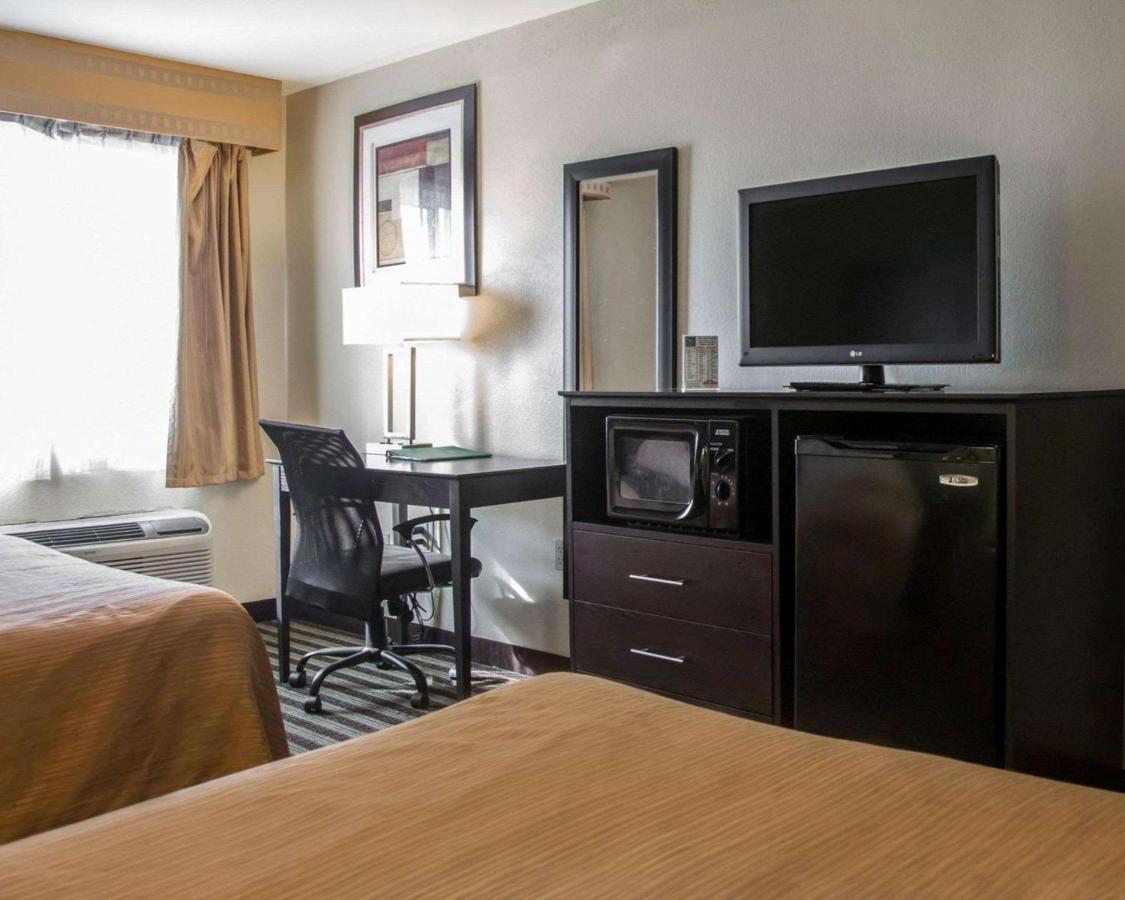 Queen Room with Two Queen Beds at Quality Inn & Suites Loves Park near Rockford