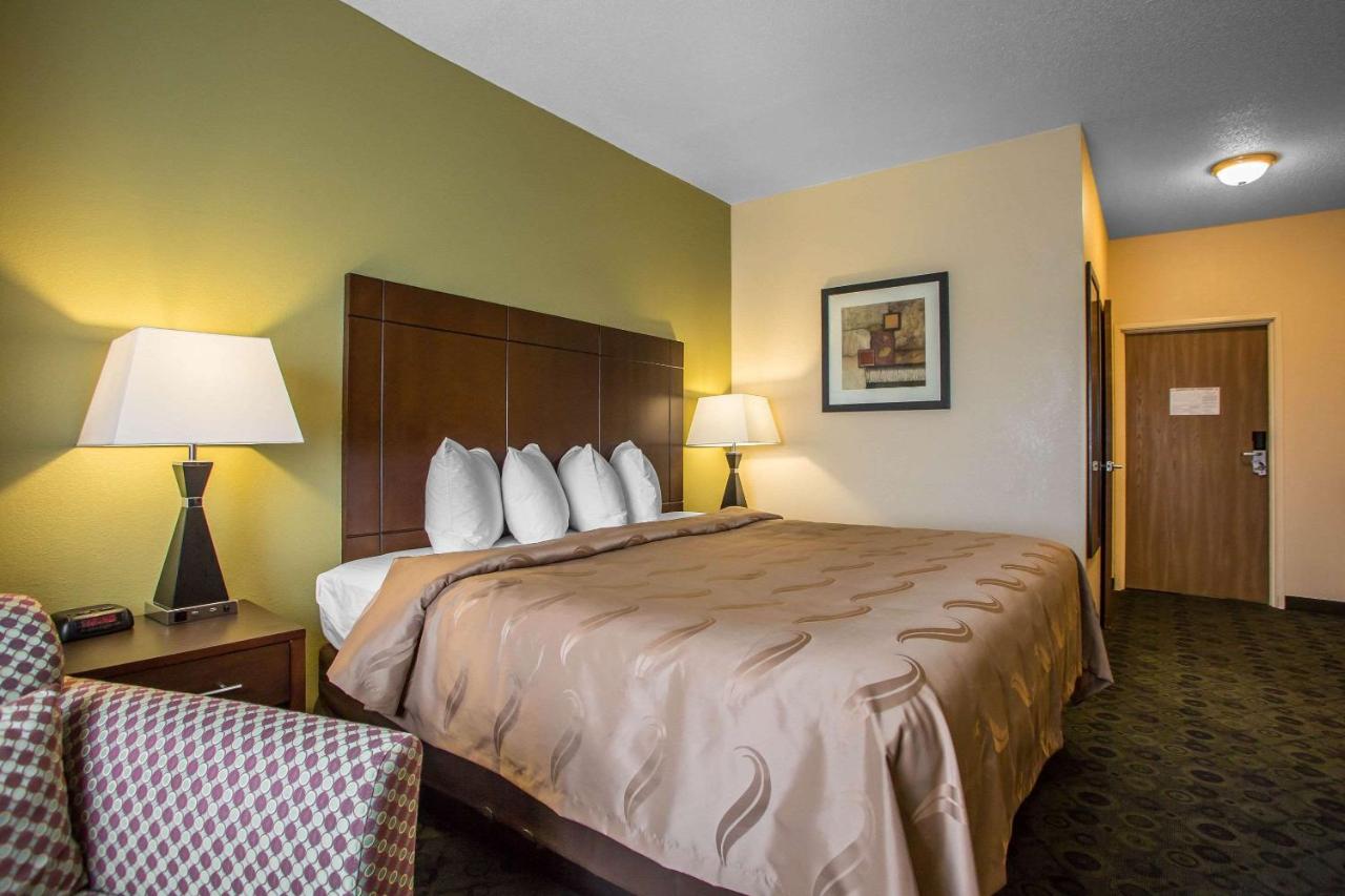 King Room - Disability Access/Non-Smoking at Quality Inn & Suites Bloomington I-55 and I-74