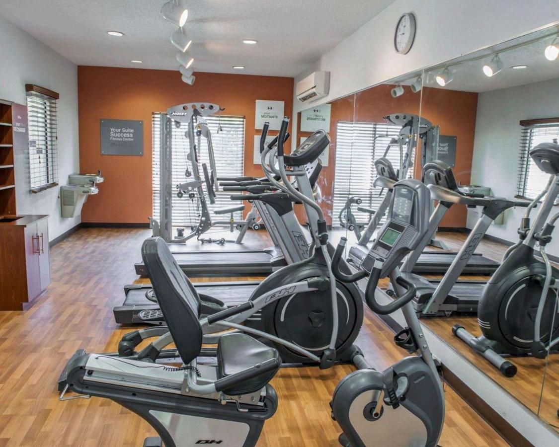 | Comfort Suites Southport