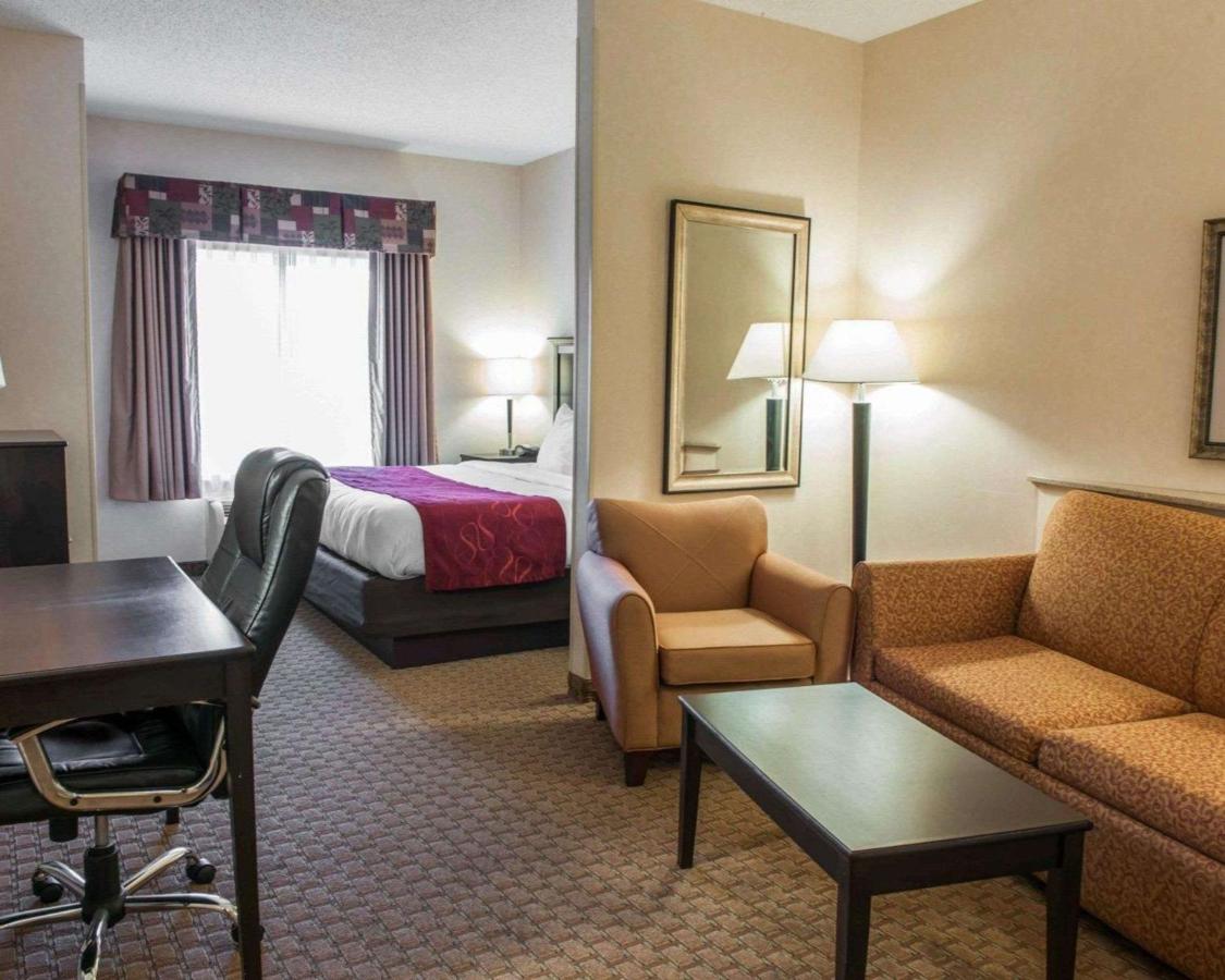 | Comfort Suites Southport