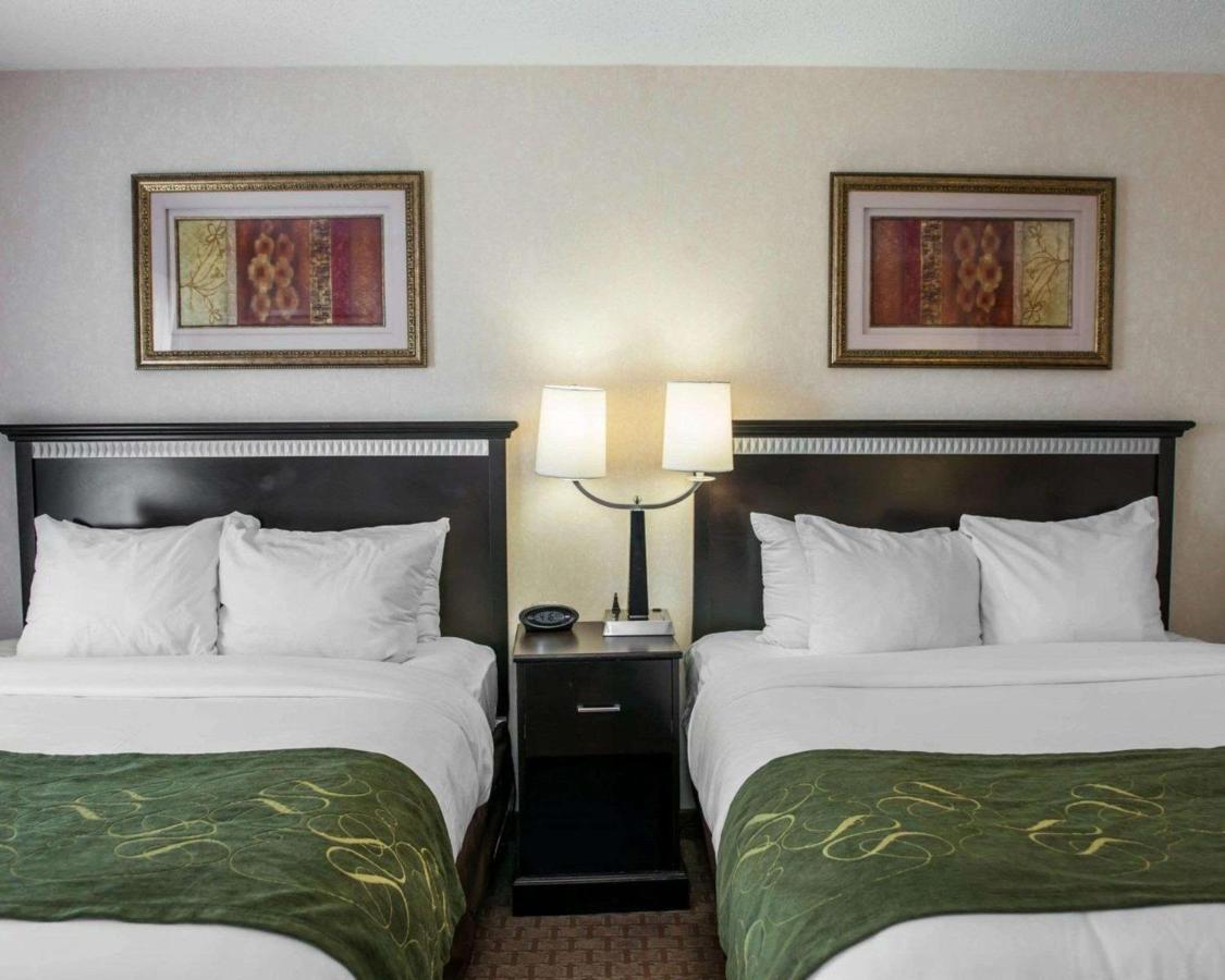 | Comfort Suites Southport