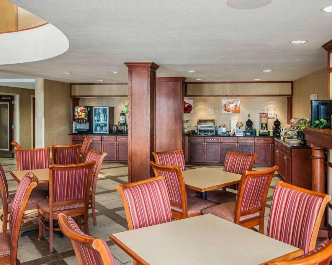 | Quality Inn Indianapolis