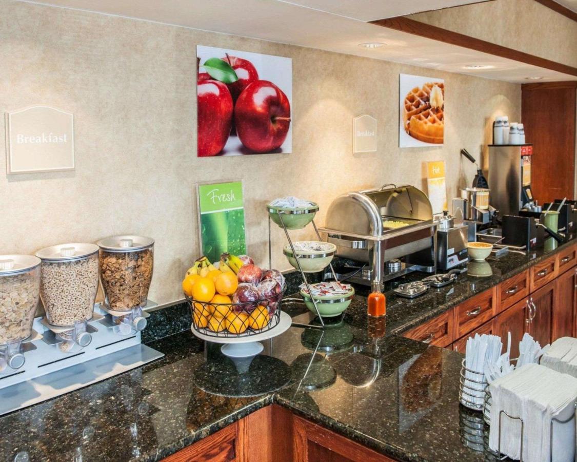 | Quality Inn Indianapolis