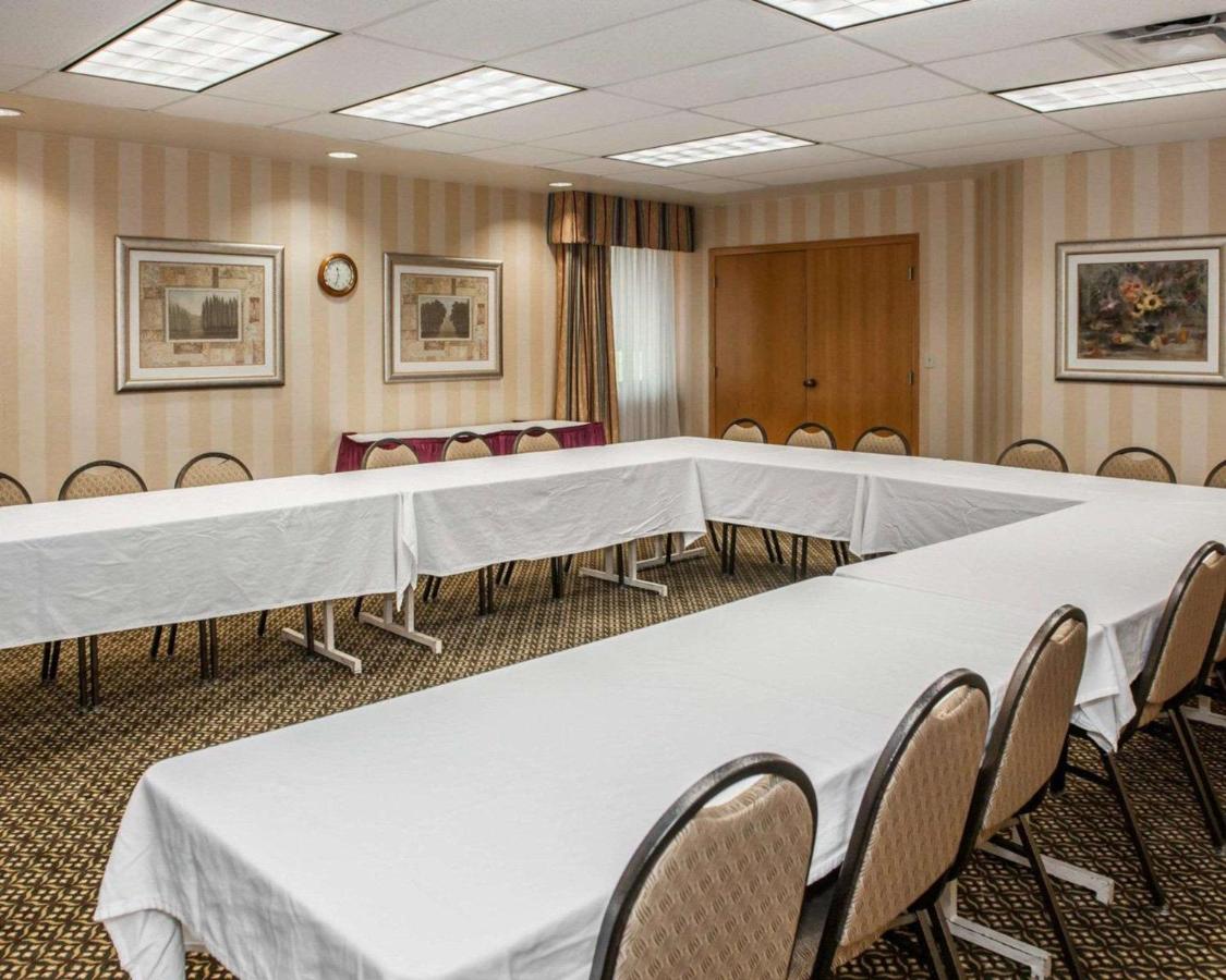 | Quality Inn Indianapolis