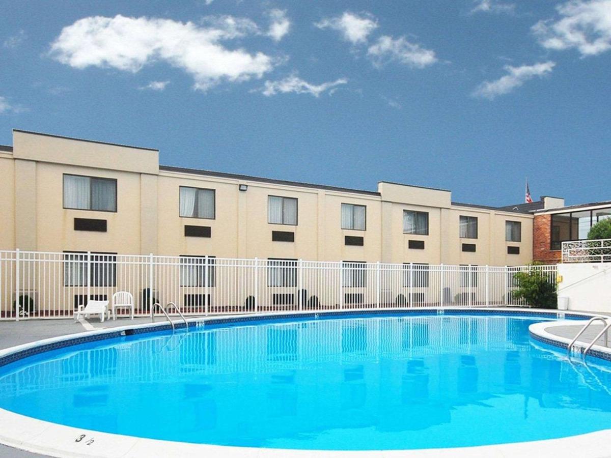 | Quality Inn Seekonk-Providence