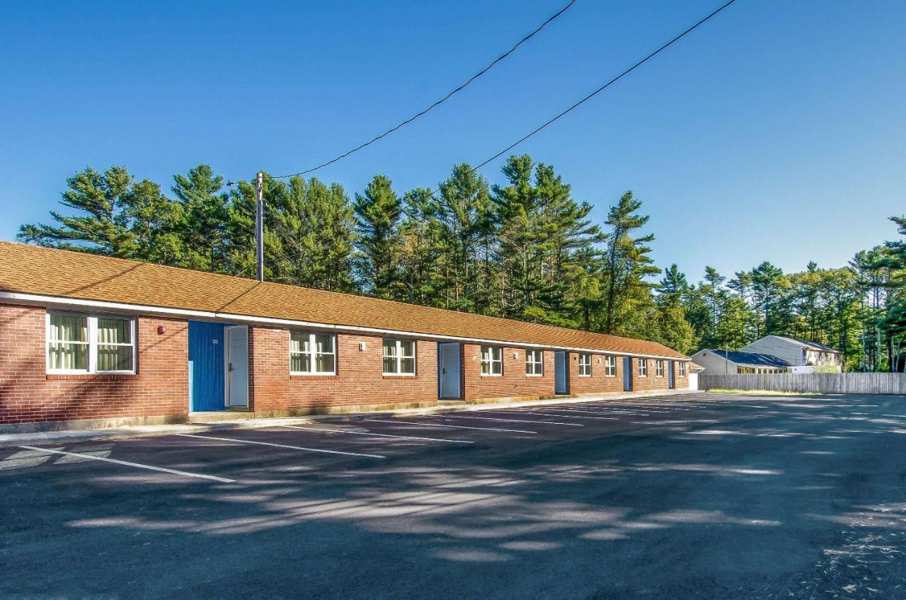 | Rodeway Inn Middleboro-Plymouth