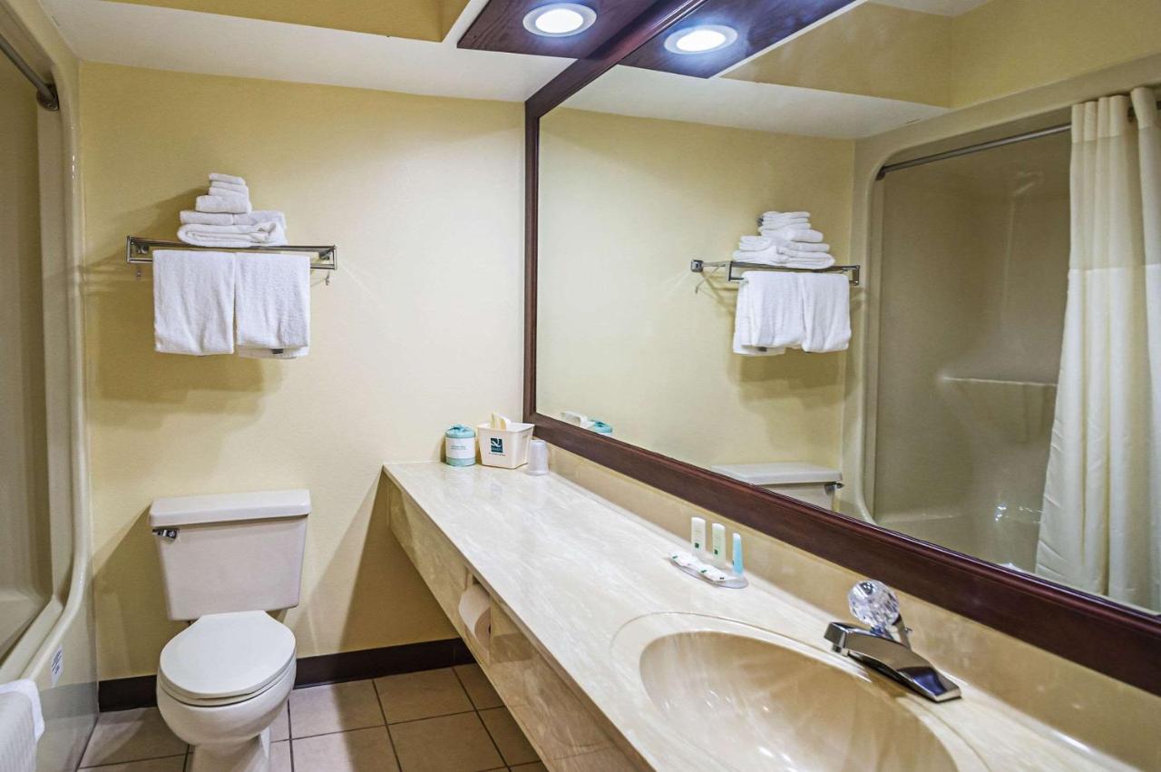 | Quality Inn & Suites Frostburg-Cumberland