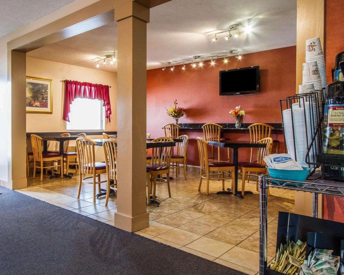 | Econo Lodge Freeport - Brunswick Area