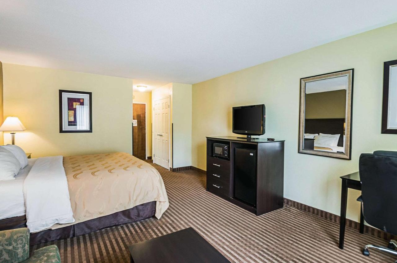 | Quality Inn & Suites Frostburg-Cumberland
