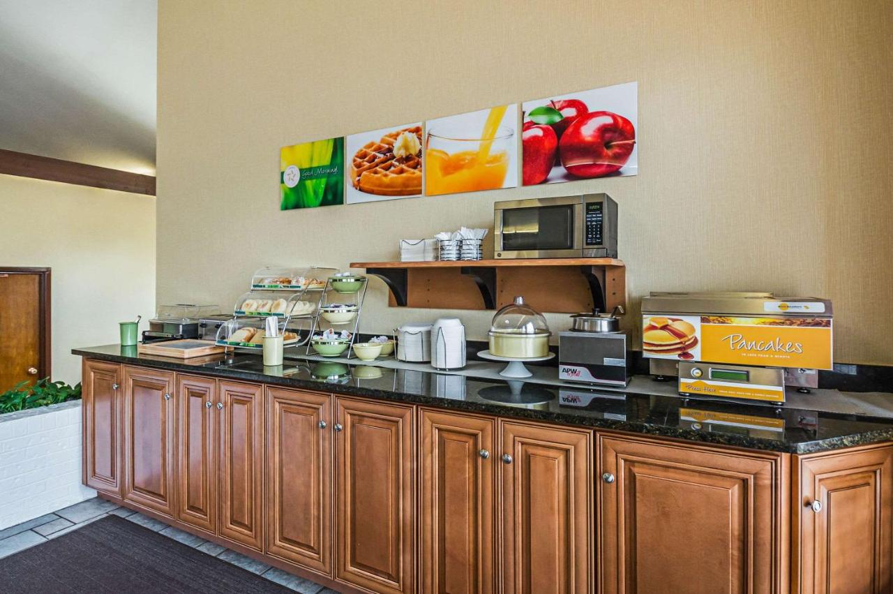| Quality Inn & Suites Frostburg-Cumberland
