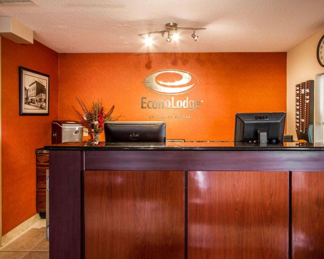 | Econo Lodge Freeport - Brunswick Area