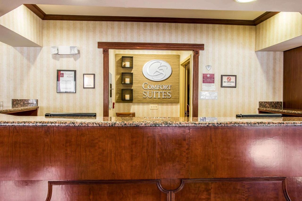  | Comfort Suites Canton