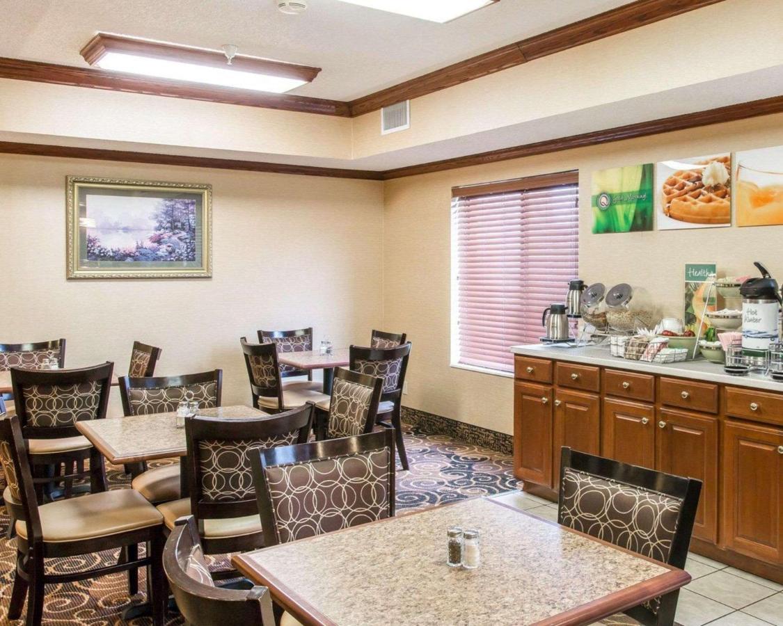 | Quality Inn & Suites Niles