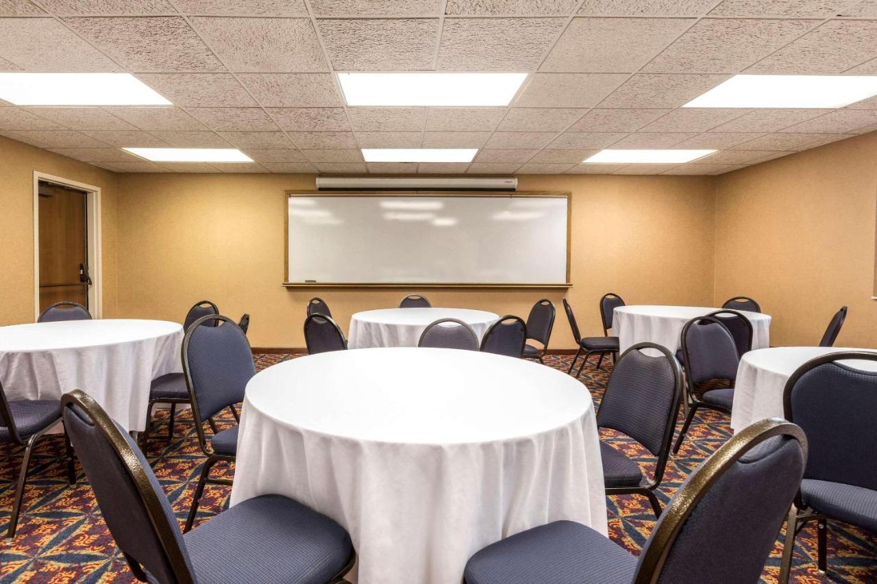| Quality Inn Auburn Hills