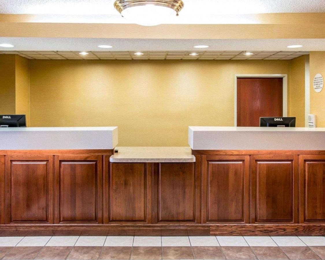 | Quality Inn & Suites Niles