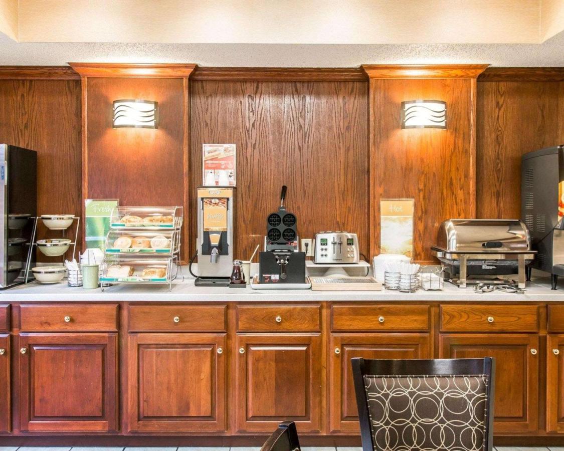| Quality Inn & Suites Niles