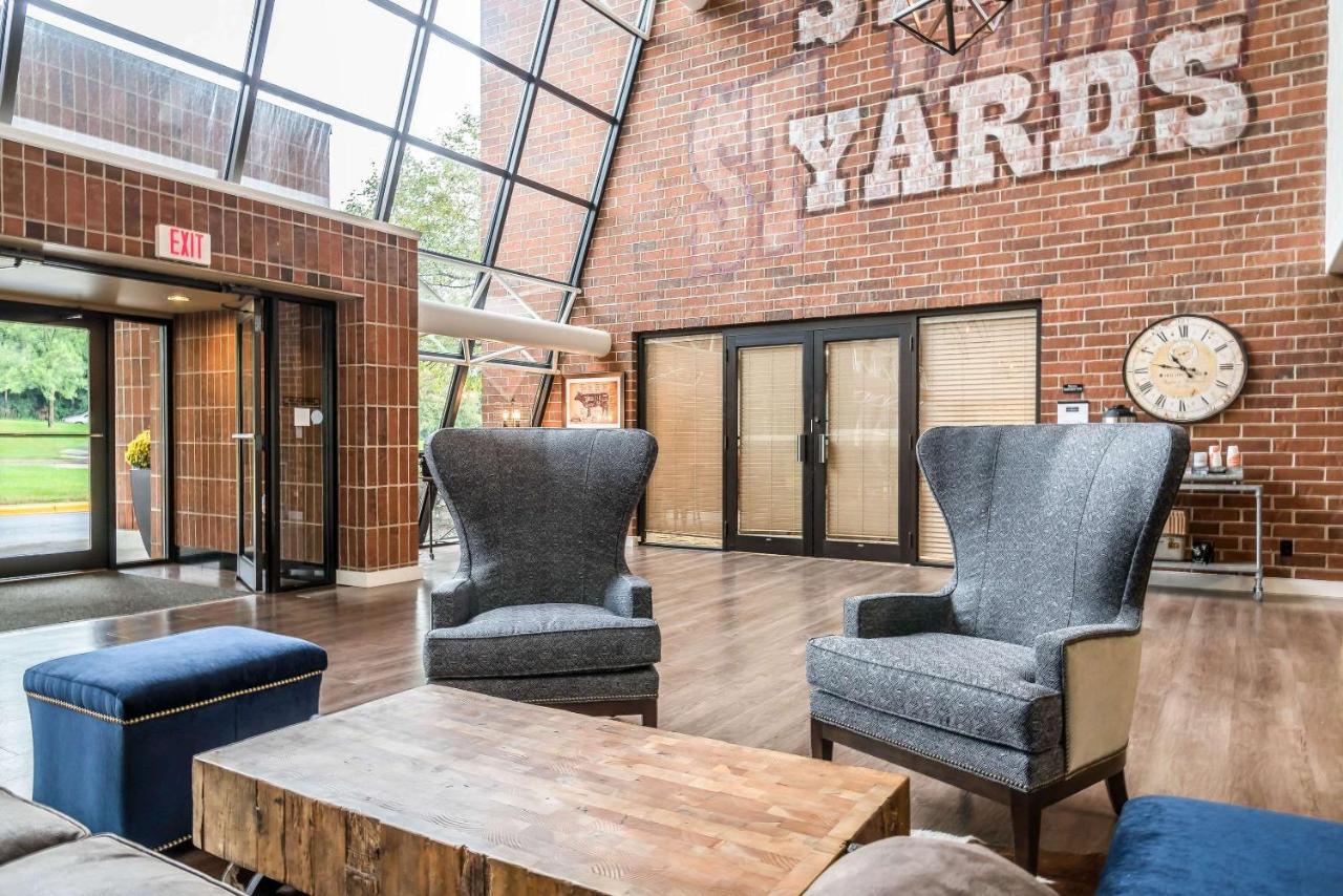  | enVision Hotel Saint Paul South