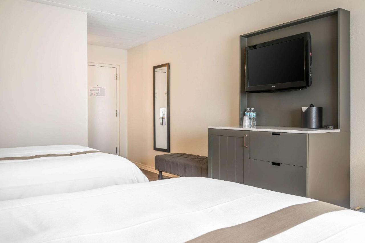  | enVision Hotel Saint Paul South